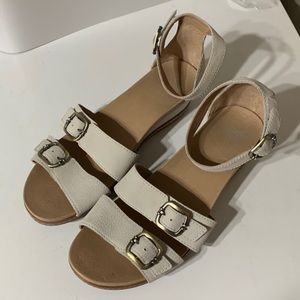 Dansko Astrid Ivory 8.5/9-39